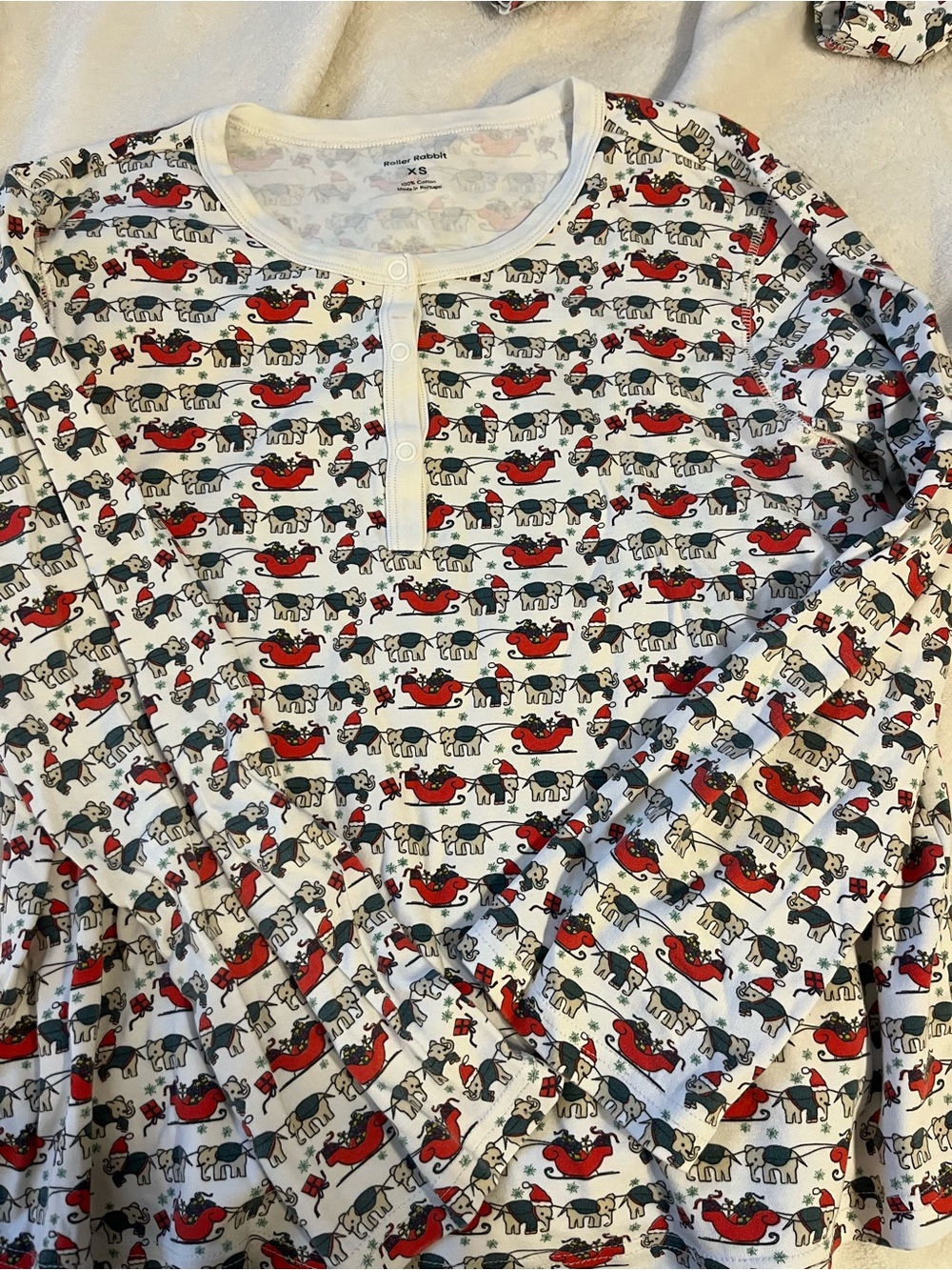 Roller Rabbit XS Christmas Pjs!!🎄 - Picture 3 of 6